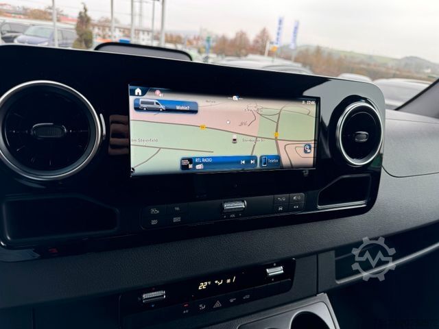 Skåpbil MERCEDES-BENZ Sprinter 319 CDI 4325 LED MBUX SHZ AHK