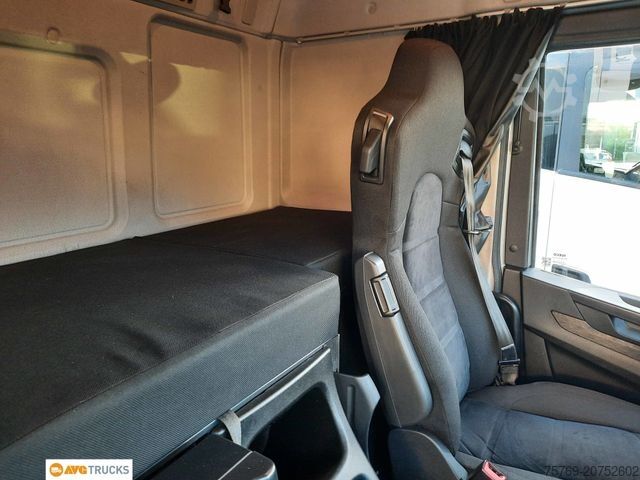 Standard dragbil IVECO S-WAY 480 AT440ST/P Intarder Standklima 2xTank