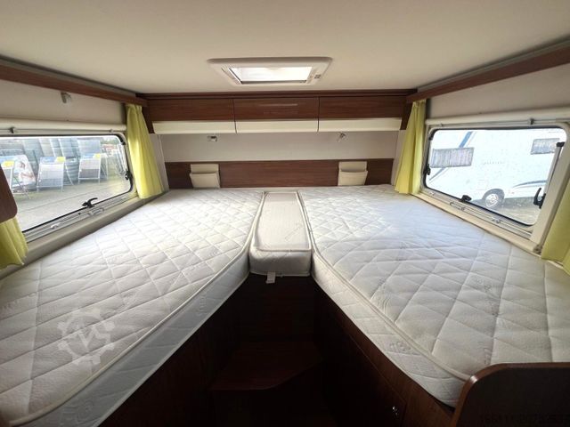 Halvintegrerad husbil EURAMOBIL Profila RS 720 EB - Hub/Einzelbetten - Sat/TV -