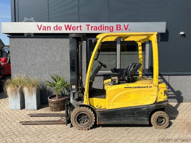 HYSTER J 3.0 XN