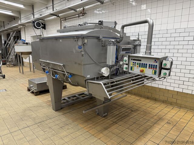 машина для переработки мяса Wolfking TSMV 1750 L