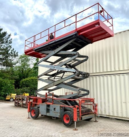 Nền tảng làm việc Skyjack SJ9250RT 4x4 / 17.2 Meter / 2015 BJ