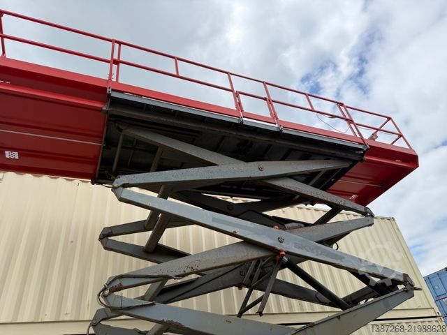 Nền tảng làm việc Skyjack SJ9250RT 4x4 / 17.2 Meter / 2015 BJ