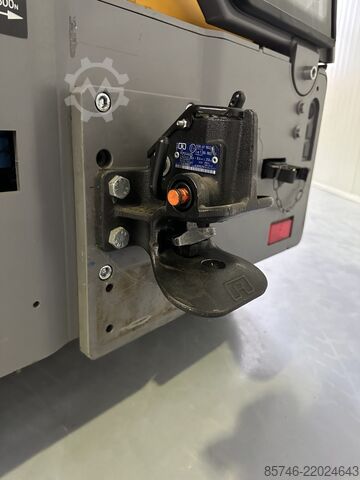 EZS 590 * TRÌNH DIỄN!! Pin MỚI!! JUNGHEINRICH EZS 590 * DEMO !! NEW battery !!