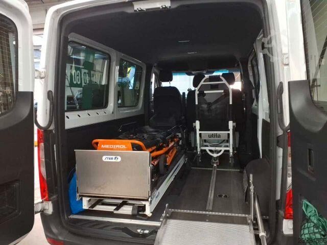 Mercedes-Benz Sprinter 215 CDI 9G pentru transportul pacienților Mercedes-Benz Sprinter 215 CDI 9G Krankentransport