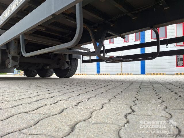 נגרר חצי פתוח עם ברזנט Schwarzmüller Curtainsider Standard
