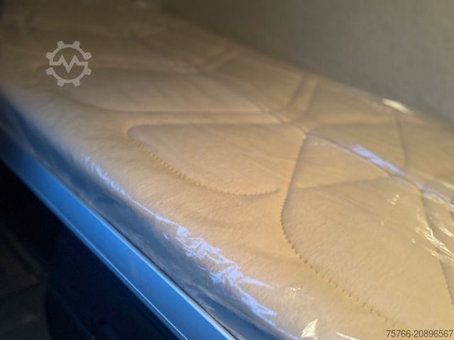 Camión con caja móvil MERCEDES-BENZ ACTROS 2542 L / RETARDER / NAVI / 4,9 Radstand