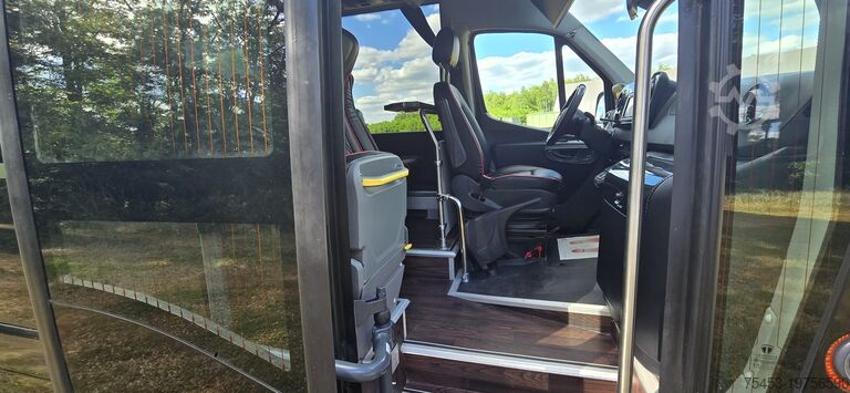Minibus Mercedes-Benz Sprinter 517 Tourismus VIP 19+1+1 Plätze
