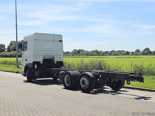 Sasis dengan kabin DAF XF 480 6x2*4