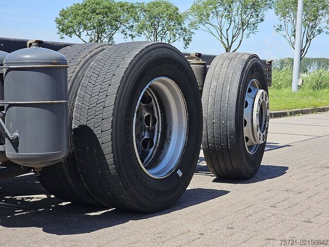 Chassis with cab DAF XF 480 6X2 FAN WB530