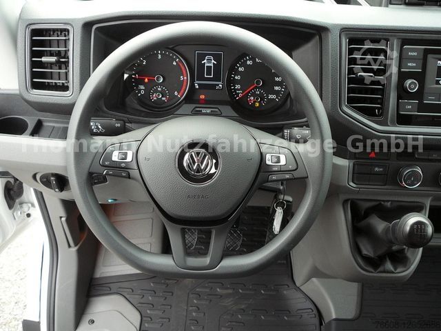 Transporter mit Koffer VOLKSWAGEN Crafter 177 PS Premium Koffer LBW