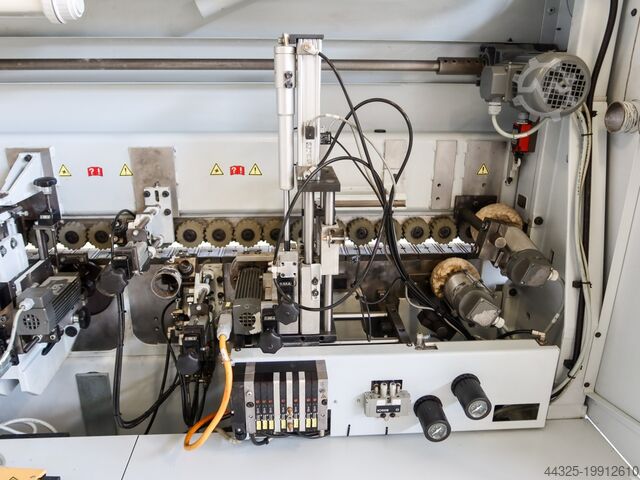 Vienpusējas malu aplīmēšanas iekārta BRANDT KDF 540 2C
