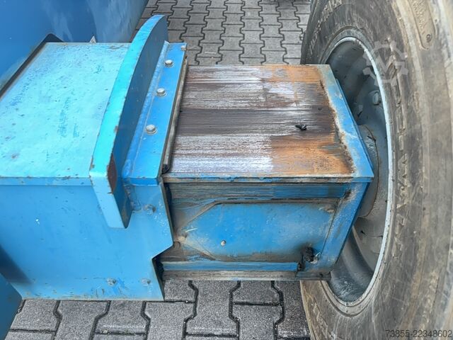 Przegubowa platforma robocza Genie S-85
