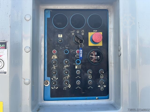 Przegubowa platforma robocza Genie S-85