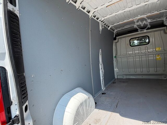 Hög tak skåpbil FIAT Ducato 3.0 CNG Maxi L3H2 Klima Navi Ahk Kamera