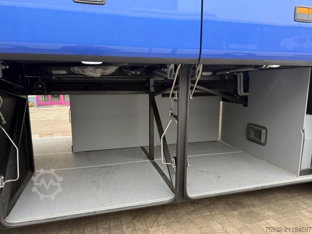 Tilausajobussi SETRA S 511 HD  Clubbus USB Steckdosen