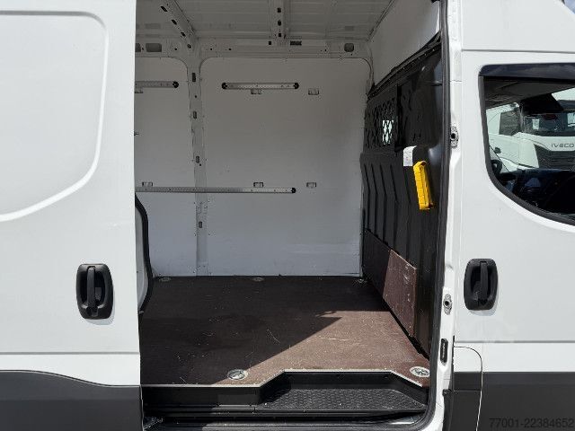 Kastenwagen IVECO 35S16V Klima / DAB / PDC