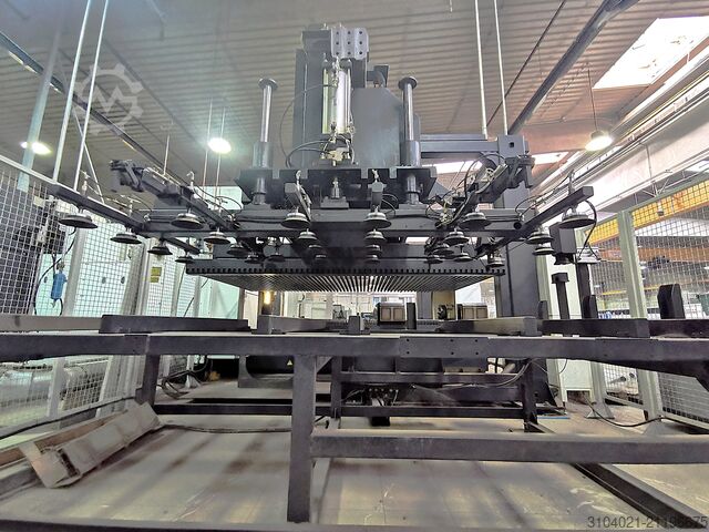 Alimenteur automatique de tôle Mazak EMC3015