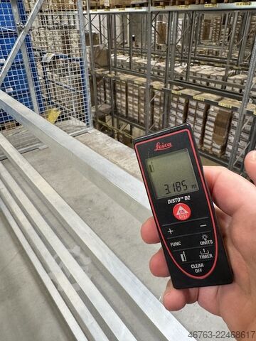Pallet transfer station Stow Sicherheitsschleuse
