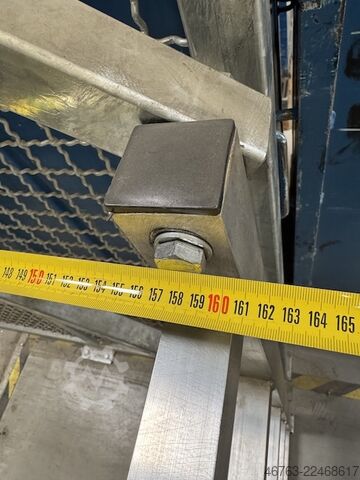 Pallet transfer station Stow Sicherheitsschleuse