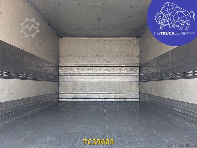 Matkalaukku Iveco EuroCargo 120 E22