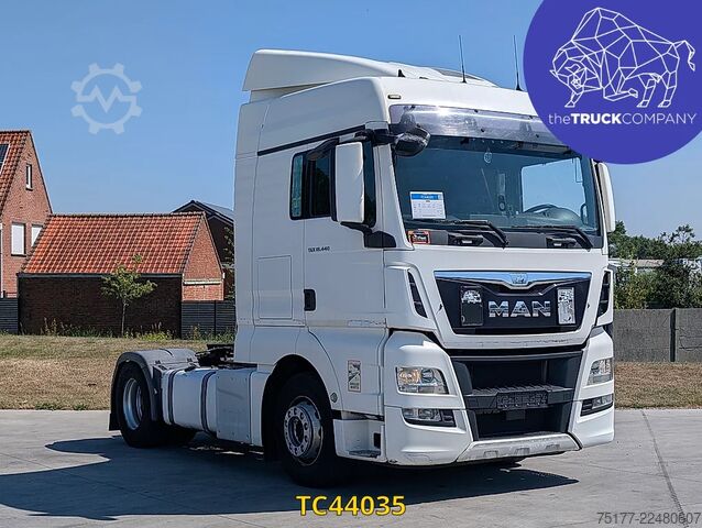 Standard-SZM MAN TGX 440