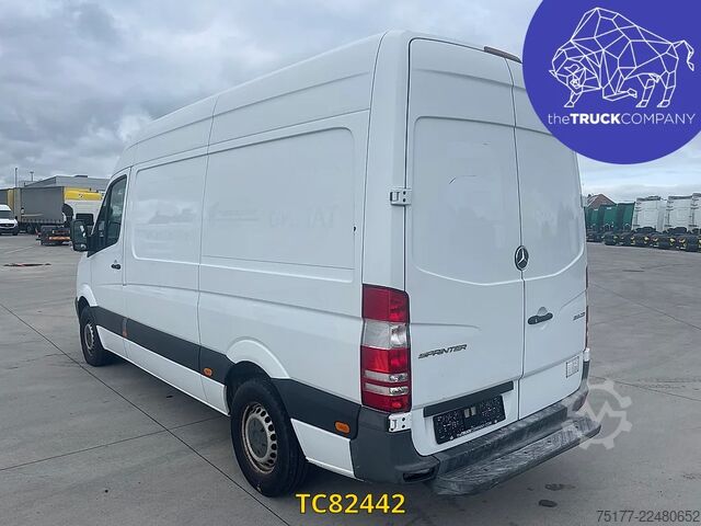 Fourgon tôlé Mercedes-Benz Sprinter 316 37s