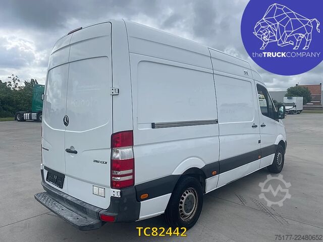 Fourgon tôlé Mercedes-Benz Sprinter 316 37s