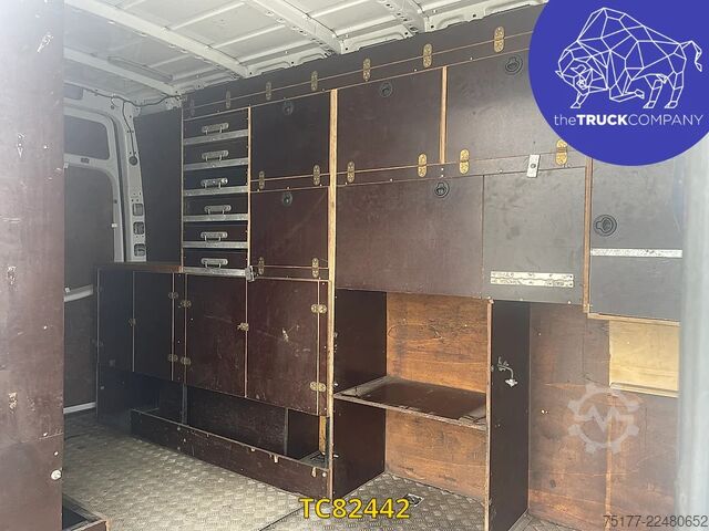 Fourgon tôlé Mercedes-Benz Sprinter 316 37s