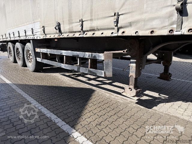 Atvira puspriekabė su tentu Schmitz Cargobull Curtainsider Standard