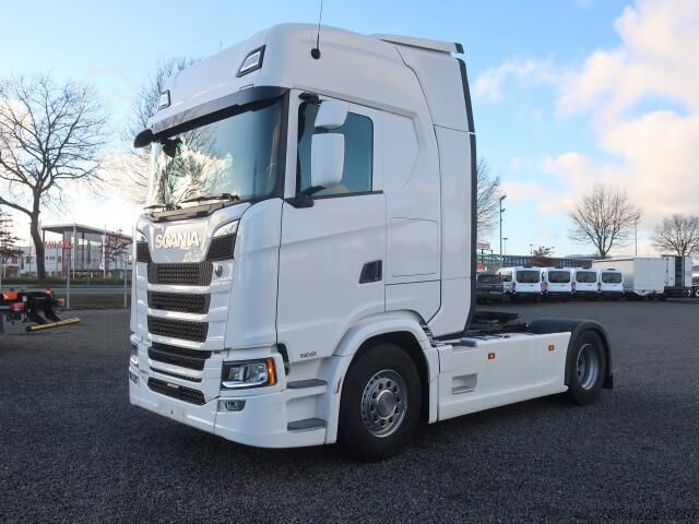 मानक ट्रैक्टर यूनिट Scania S 500 Super 4x2 NA Standklima LED Retarder