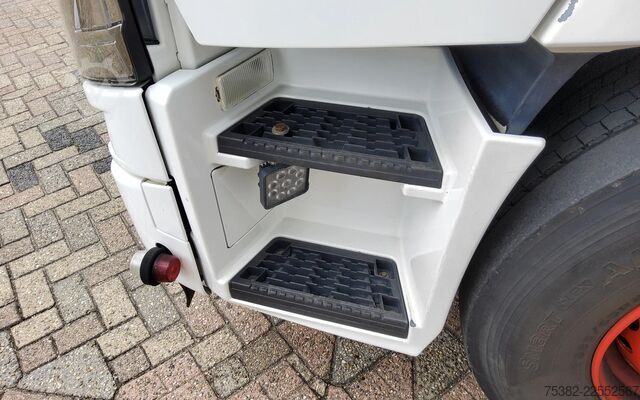 Padrão-SZM Renault T T 520 HIGH SLEEPER 4x2 EURO 6 - 33-BPH-4