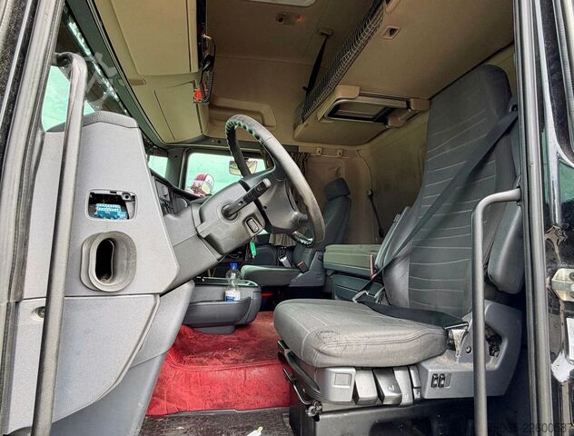 Farligt gods lastbil SCANIA R440 TOPLINE EURO 6 FULL ADR (ALL CLASSES) RETAR
