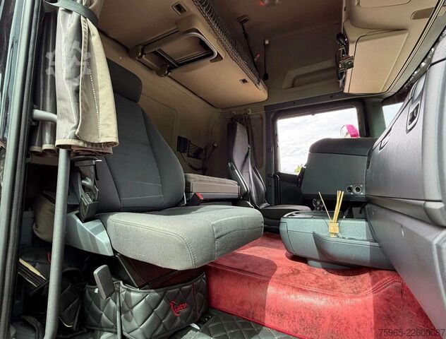 Farligt gods lastbil SCANIA R440 TOPLINE EURO 6 FULL ADR (ALL CLASSES) RETAR