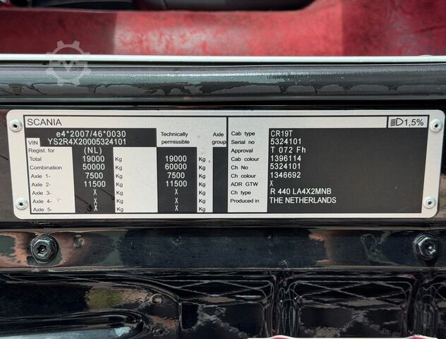 Farligt gods lastbil SCANIA R440 TOPLINE EURO 6 FULL ADR (ALL CLASSES) RETAR
