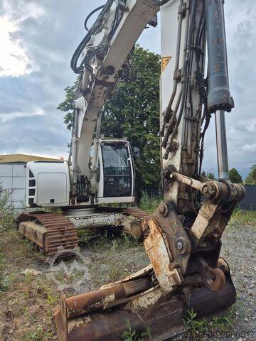 Гасеничен багер LIEBHERR Liebherr R924 Compact Litronic*Top Zustand*Klima