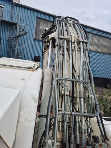 Гасеничен багер LIEBHERR Liebherr R924 Compact Litronic*Top Zustand*Klima