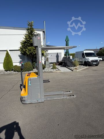 Pallet Stackers Jungheinrich EJC 112z cold store/ Lion 2021y/ 653h/ initial