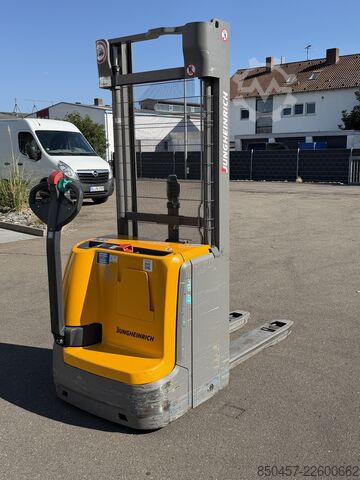 Pallet Stackers Jungheinrich EJC 112z cold store/ Lion 2021y/ 653h/ initial