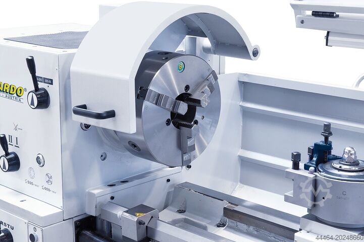 Torno central Bernardo Titan 560 x 1500 Pro Vario