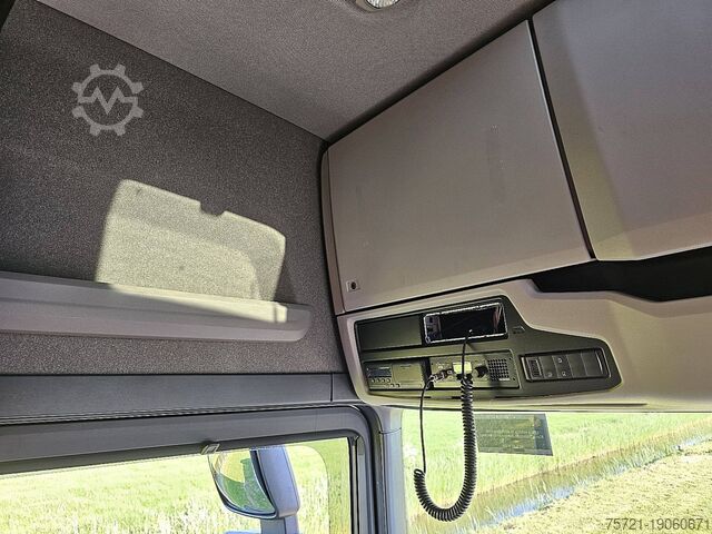 Standard SZM SCANIA S450 SKIRTS 2X TANK RETAR