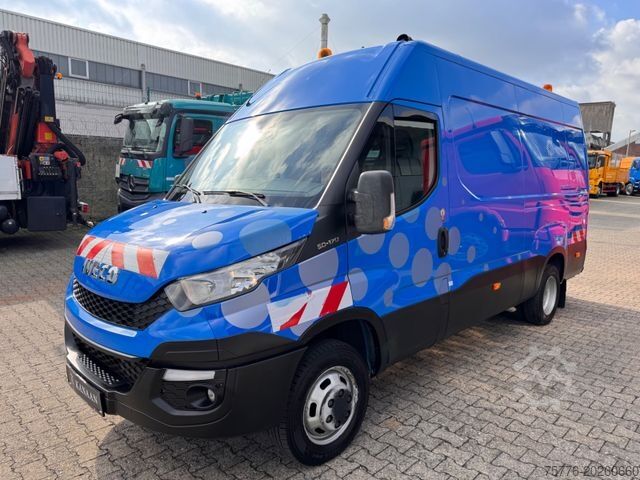 Furgoneta de caja alta IVECO Daily Kasten 50 C 170 Werkstattwagen SORTIMO
