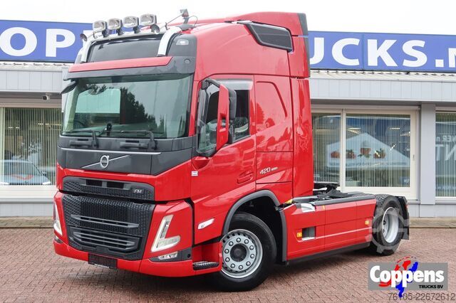Standart-SZM Volvo FM 420 Slaapcabine, Luchtvering achter