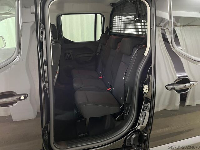 Microbuz FIAT Doblo Kombi L2 Automatik Navi RüKa CarPlay 5Sitz