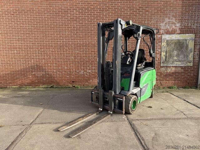 Xe nâng điện 4 bánh Linde E20PH-02