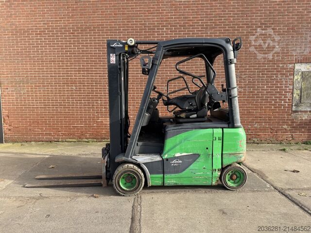 Xe nâng điện 4 bánh Linde E20PH-02