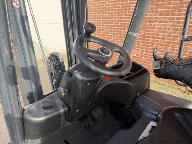 Xe nâng điện 4 bánh Linde E20PH-02