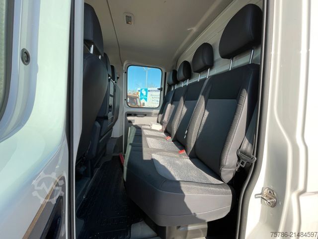 ピックアップバン MAN TGE 3.140 L3 Doka/ HA/ 7 Sitze/ Standhzg./ AHK