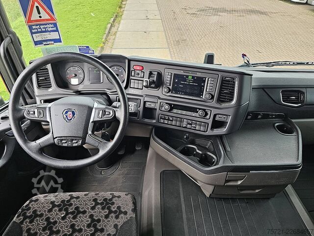  SCANIA R450