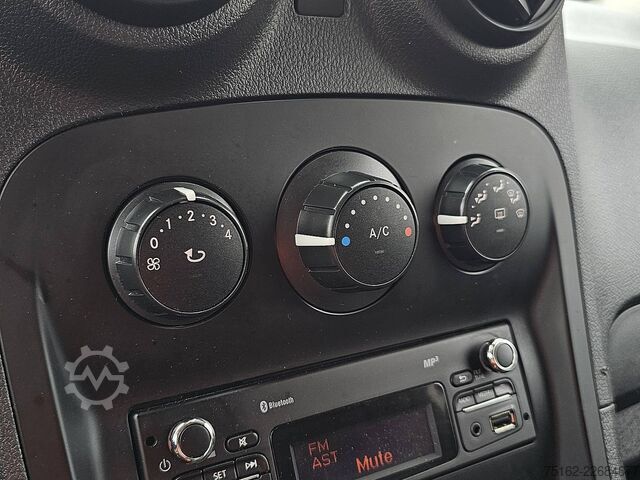 Camioneta familiar de techo alto MERCEDES-BENZ CITAN 112 benzine ac
